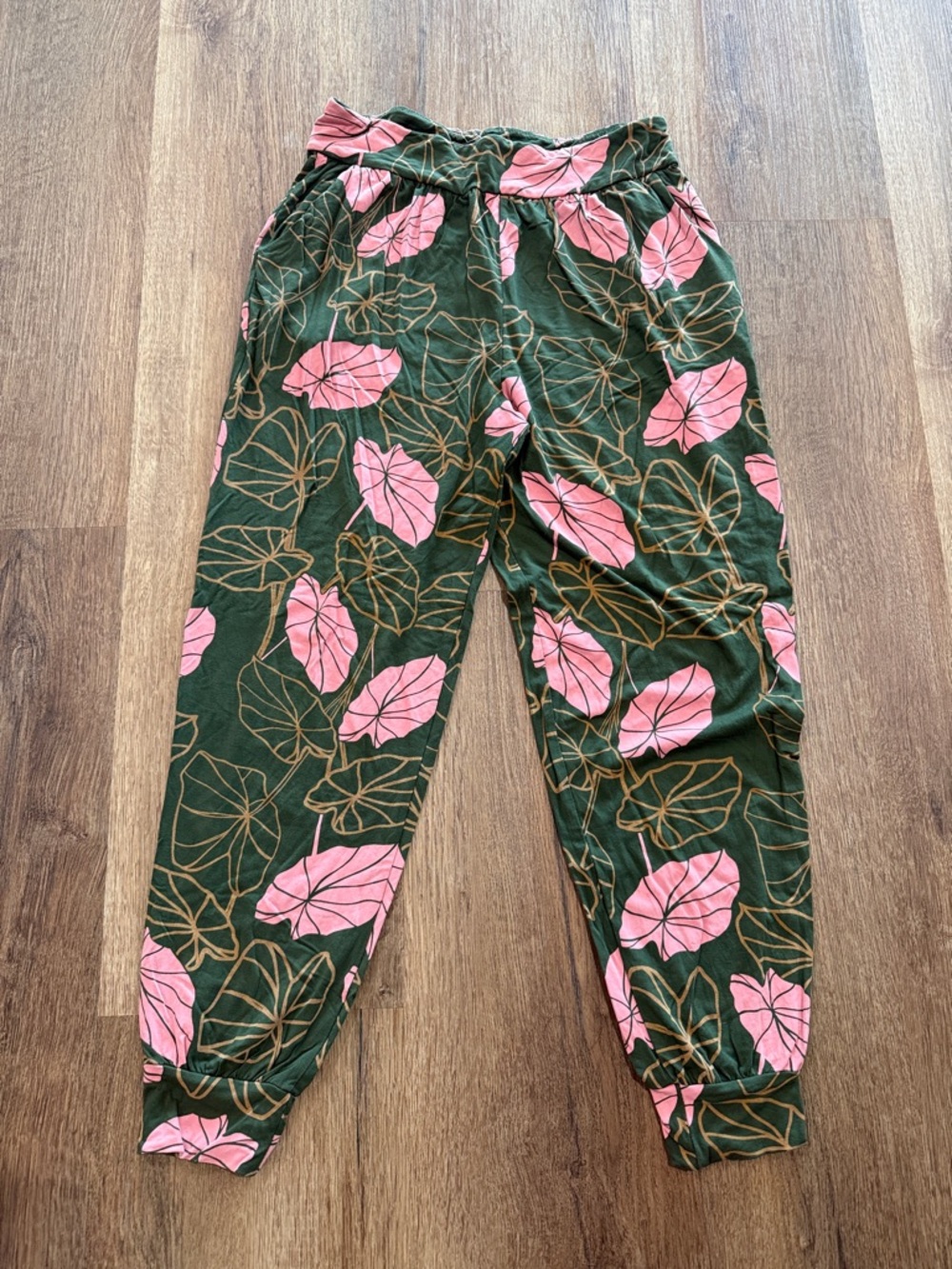 Pink Kalo Jogger